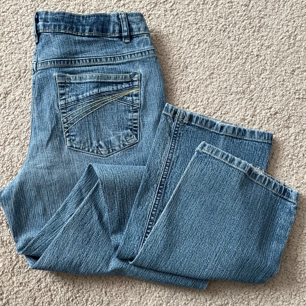 Liz Claiborne Women’s Jeans Straight Leg